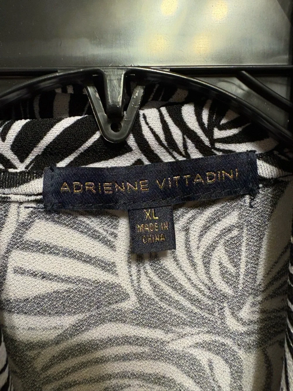 Adrienne Vittadini Black & White Rose-Print Sleeveless Camisole - Picture 2 of 2